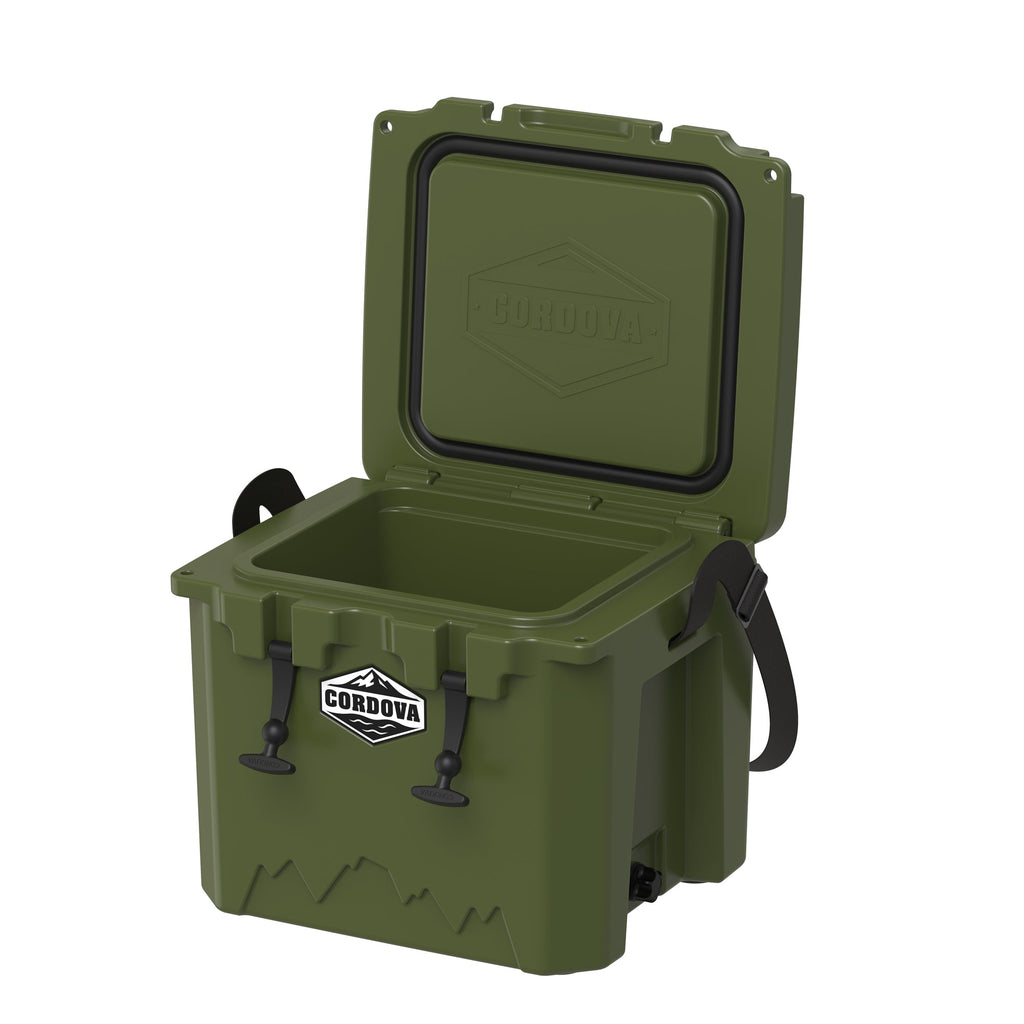 Balise 25 qt Basecamp Class™ Hard Cooler